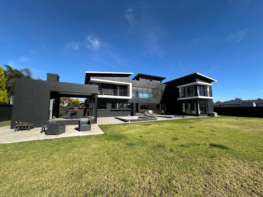 4 Bedroom Property for Sale in The Islands Estates North West